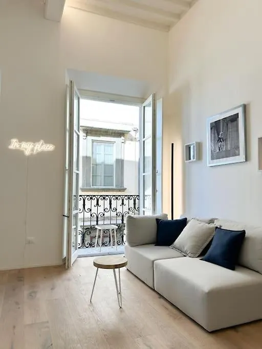 Civico 21 Living - Tuscan Loft Фучеккьо Италия