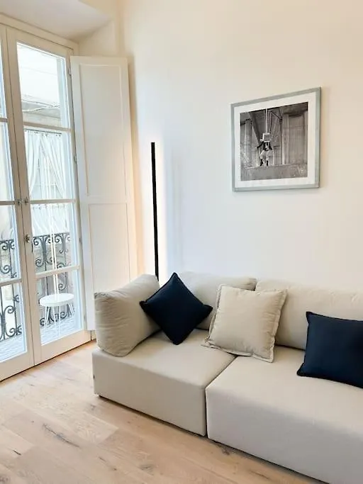 Апартаменты Civico 21 Living - Tuscan Loft Фучеккьо